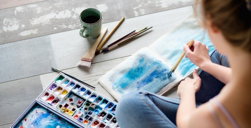 main of Art Therapy Brings Together Creative and Therapeutic Processes